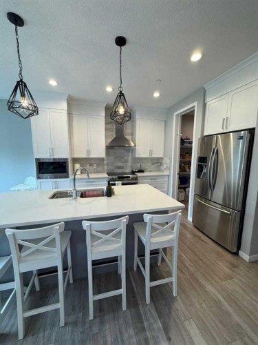 198 Howse Drive Ne, Calgary, AB 