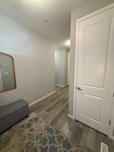 198 Howse Drive Ne, Calgary, AB 
