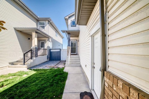 277 Saddlecrest Way Ne, Calgary, AB 