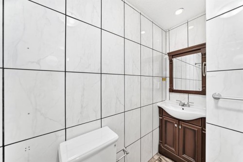 277 Saddlecrest Way Ne, Calgary, AB 