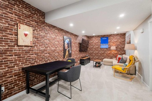 327 Masters Row Se, Calgary, AB 