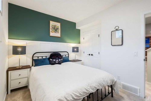 327 Masters Row Se, Calgary, AB 