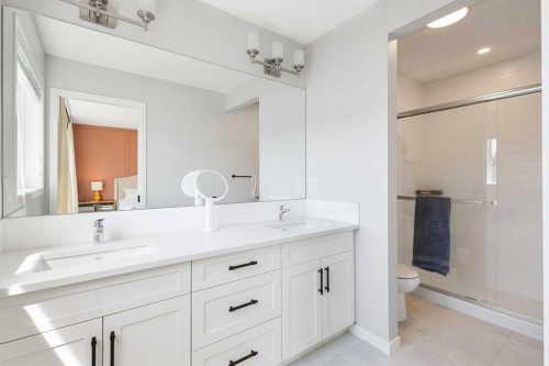 327 Masters Row Se, Calgary, AB 