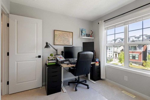 327 Masters Row Se, Calgary, AB 