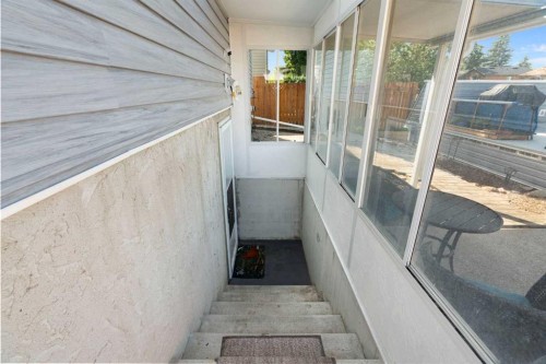 32 Beddington Road Ne, Calgary, AB - Outdoor With Exterior