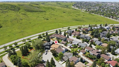 43 Beaconsfield Place Nw, Calgary, AB 
