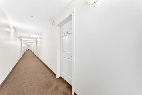 4302-755 Copperpond Boulevard Se, Calgary, AB - Indoor Photo Showing Other Room