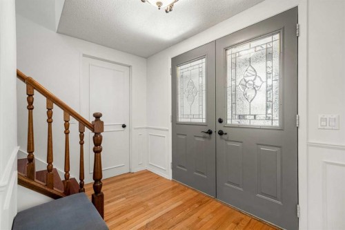 120 Lake Placid Road Se, Calgary, AB - Indoor Photo Showing Other Room