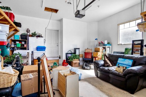 41 Stromsay Gate, Carstairs, AB - Indoor