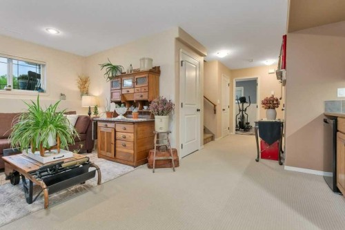 52 Irving Crescent, Red Deer, AB 