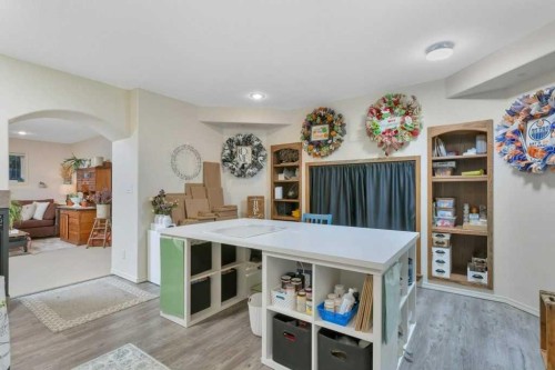 52 Irving Crescent, Red Deer, AB 