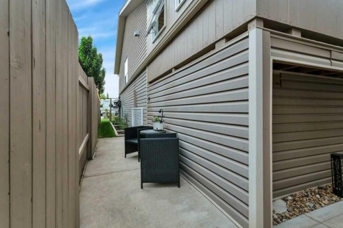 52 Irving Crescent, Red Deer, AB 