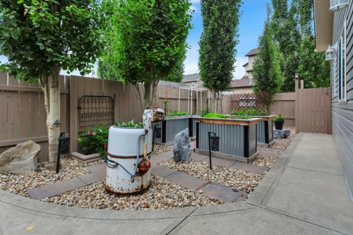 52 Irving Crescent, Red Deer, AB 