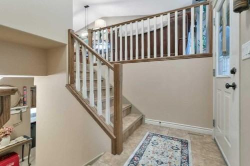 52 Irving Crescent, Red Deer, AB 