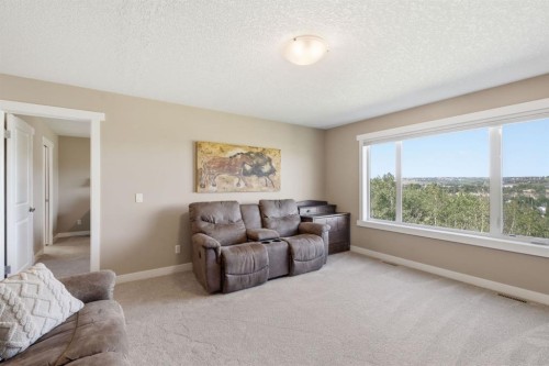 209 Jumping Pound Terrace, Cochrane, AB 