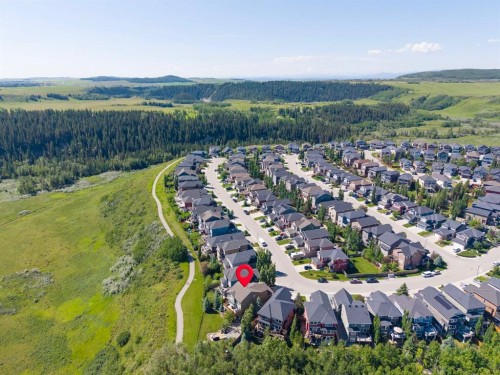 209 Jumping Pound Terrace, Cochrane, AB 
