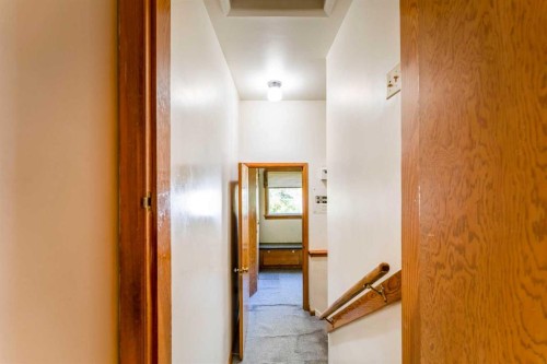 1122 9 Street Nw, Calgary, AB 