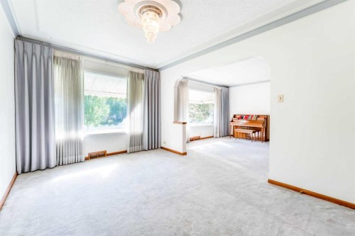 1122 9 Street Nw, Calgary, AB 