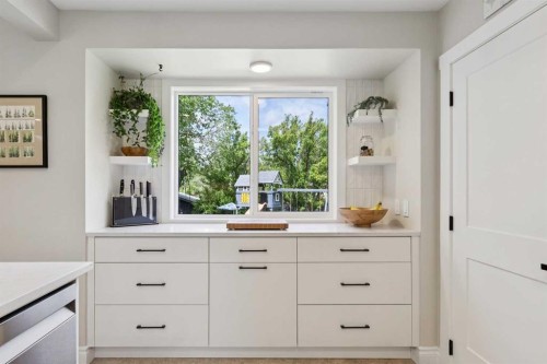 116 Gloucester, Calgary, AB 