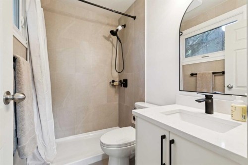116 Gloucester, Calgary, AB 