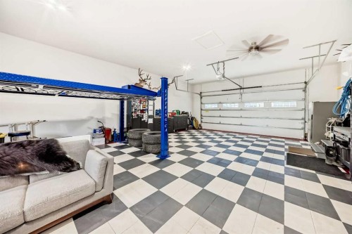 9 Bethune Way, Carstairs, AB 