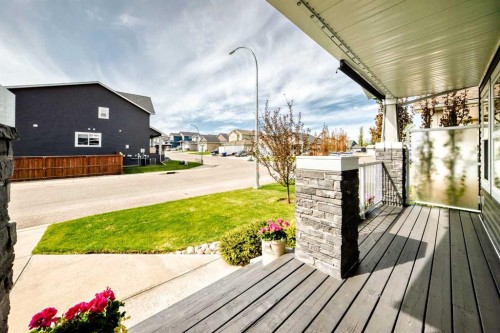 9 Bethune Way, Carstairs, AB 