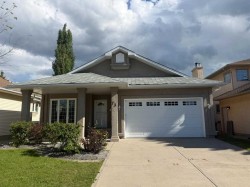 73 Scripps Landing NW Calgary, AB T3L 1W2