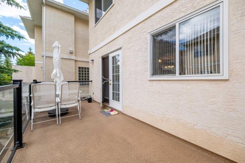 81 Sierra Morena Landing Sw, Calgary, AB 