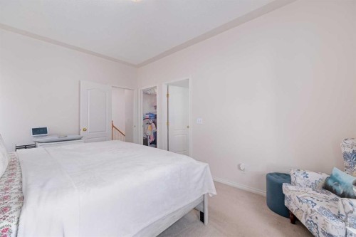 81 Sierra Morena Landing Sw, Calgary, AB 