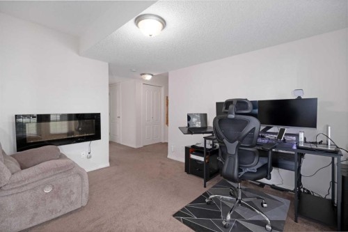 81 Sierra Morena Landing Sw, Calgary, AB 