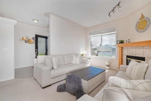 81 Sierra Morena Landing Sw, Calgary, AB 