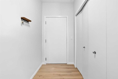 3208-220 Seton Grove Se, Calgary, AB - Indoor Photo Showing Other Room