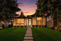 1903 62 Street NE Calgary, AB T1Y 1N3