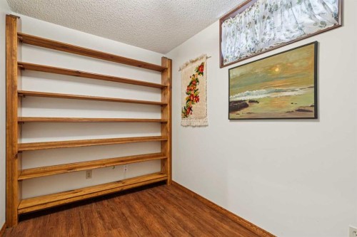 2432 Paliswood, Calgary, AB 