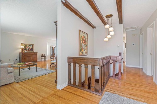 2432 Paliswood, Calgary, AB 