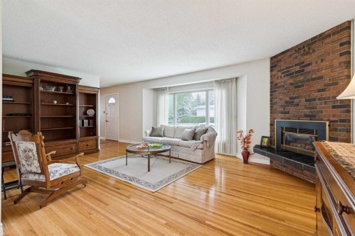 2432 Paliswood, Calgary, AB 