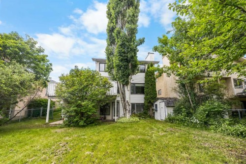 107 Hampshire Close Nw, Calgary, AB - Outdoor