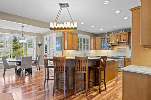 113 Tusslewood Bay Nw, Calgary, AB 