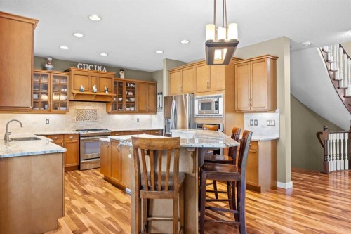 113 Tusslewood Bay Nw, Calgary, AB 