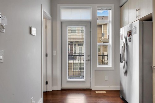 114 Legacy Path Se, Calgary, AB 