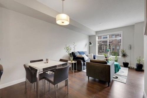114 Legacy Path Se, Calgary, AB 
