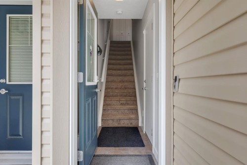 114 Legacy Path Se, Calgary, AB 