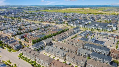 114 Legacy Path Se, Calgary, AB 