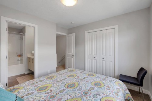 114 Legacy Path Se, Calgary, AB 