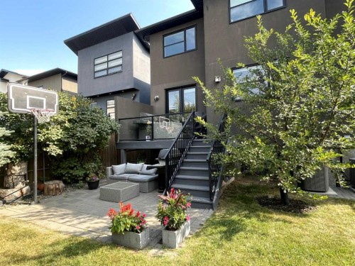 1711 27 Street Sw, Calgary, AB - Outdoor
