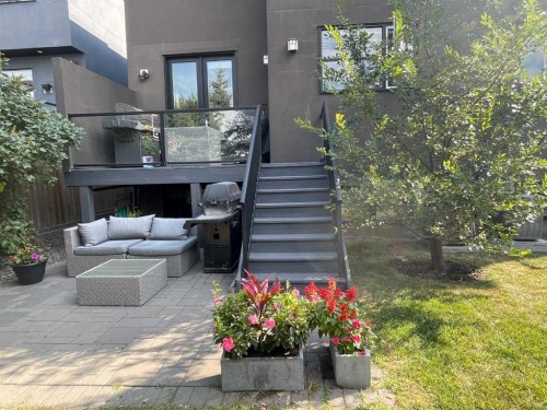 1711 27 Street Sw, Calgary, AB - Outdoor