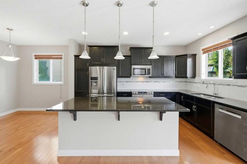 80 Sherwood Crescent Nw, Calgary, AB - Indoor Photo Showing Kitchen With Stainless Steel Kitchen With Upgraded Kitchen