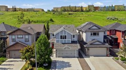 80 Sherwood Crescent NW Calgary, AB T3R 0G2