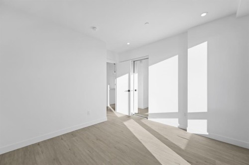 701-8375 Broadcast Avenue Sw, Calgary, AB - Indoor Photo Showing Other Room