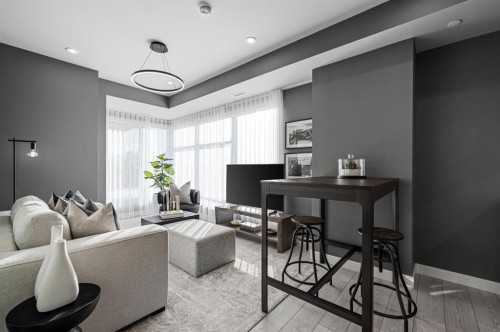 440-110 18A Street Nw, Calgary, AB - Indoor